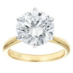 Six Claw Large Diamond Solitare