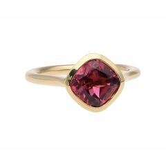 Yellow Gold Pink Tourmaline Ring