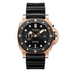 Submersible Goldtech™ OroCarbo - 44mm Automatic, self-winding P.900 calibre